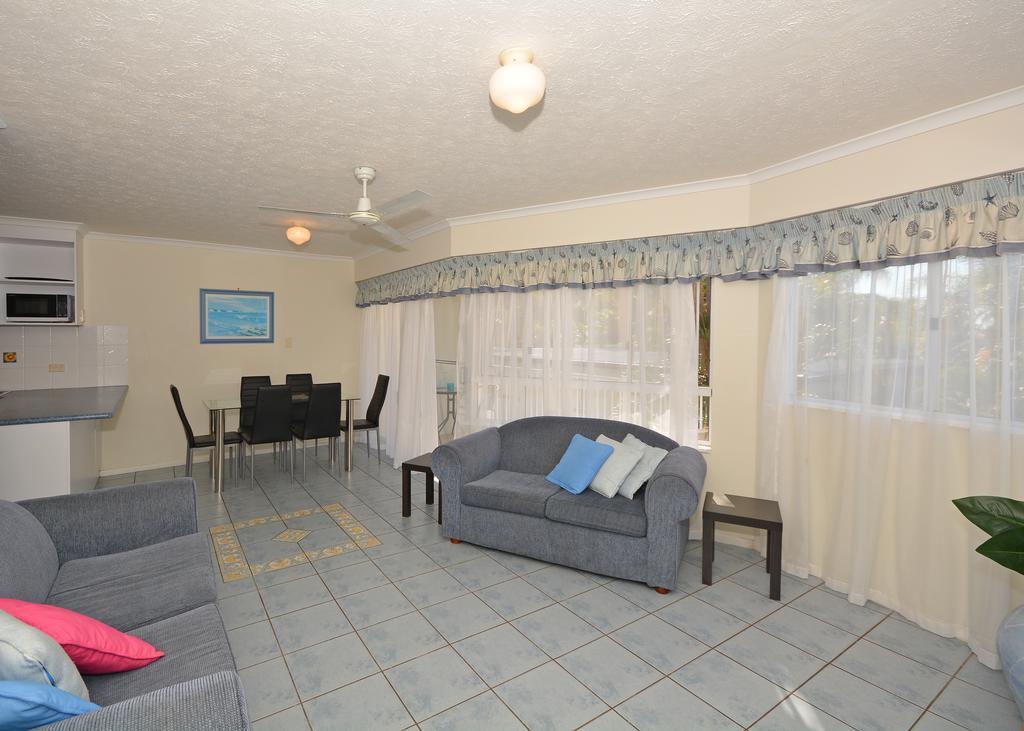 Jade Waters Luxury Apartments Hervey Bay Exterior photo